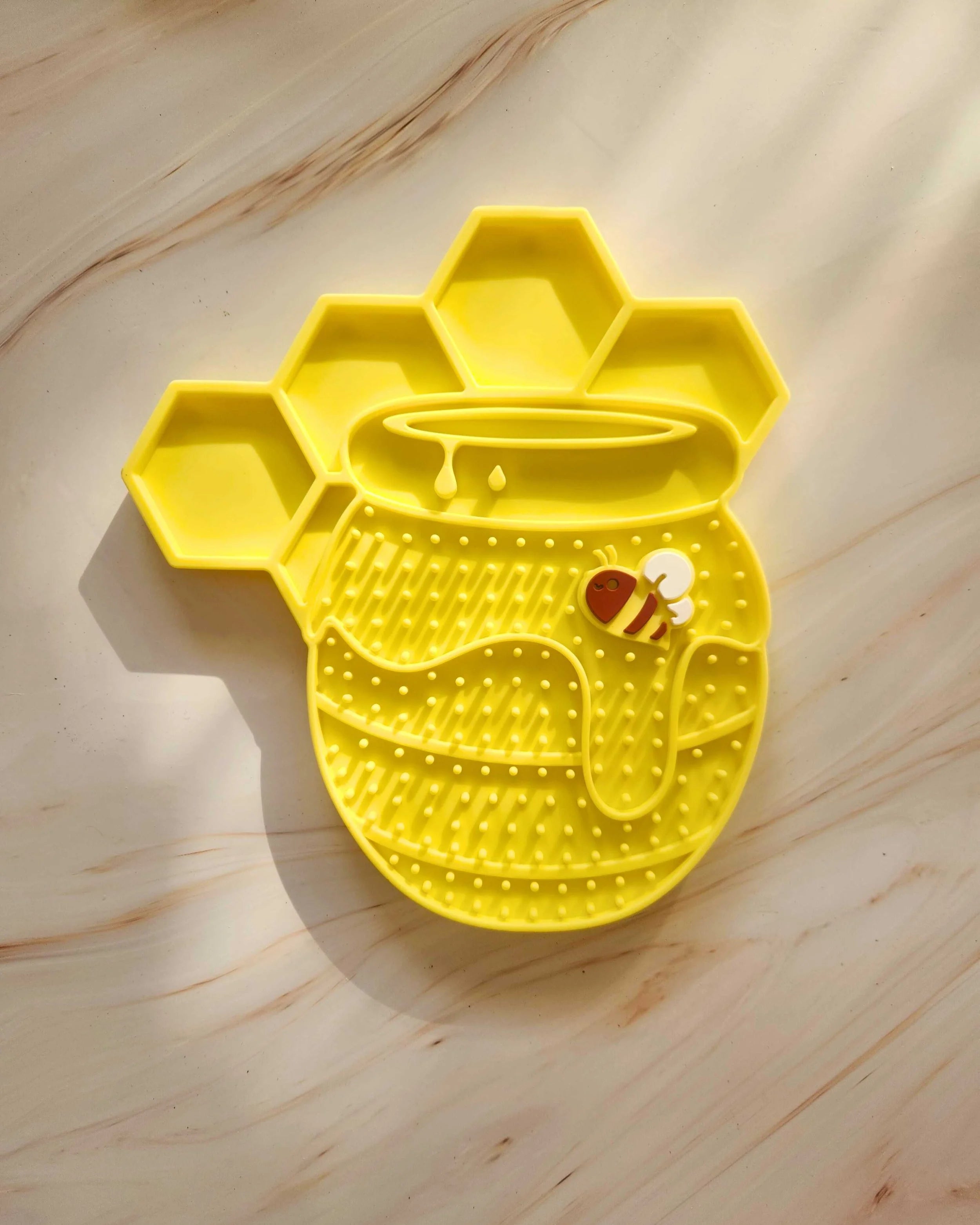 Busy Bee Lick Mat 🐝
